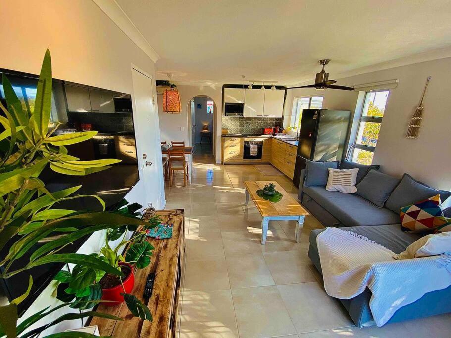 Broadbeach, Stylish Apartment Close To Everything Gold Coast Exterior photo