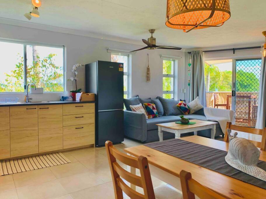 Broadbeach, Stylish Apartment Close To Everything Gold Coast Exterior photo